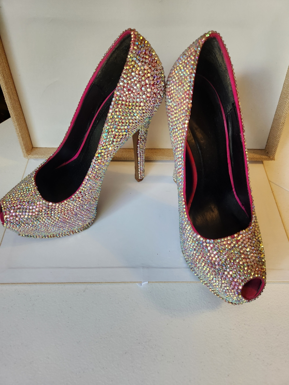Custom Swarovski Crystal Strassed Qupid Pumps Heels Sz 7.5 Rhinestone Y2K
